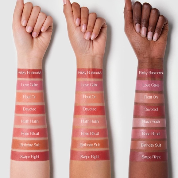 ❌❌Sheglam Blush❌❌ SOLD ON MERCARI❌❌ - Picture 1 of 4